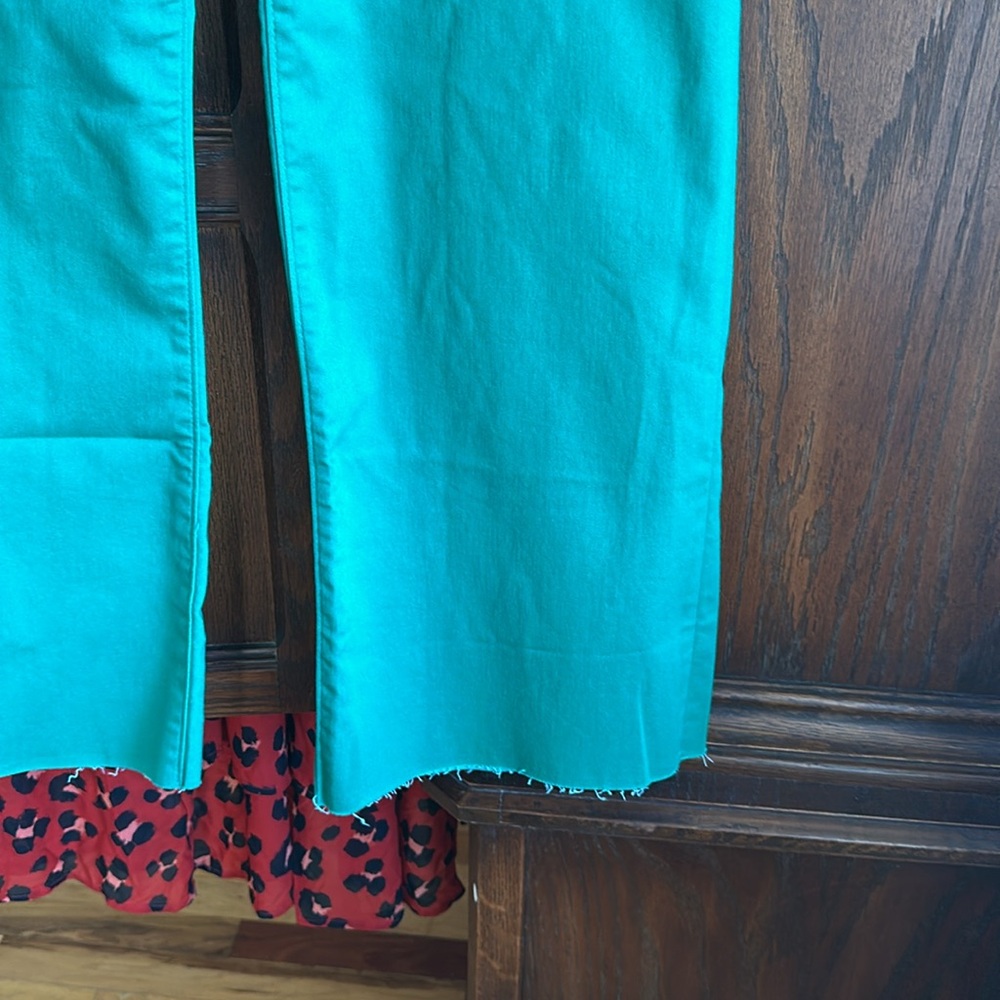 Zenana Outfitters Green Raw hem pant - Picture 2 of 4